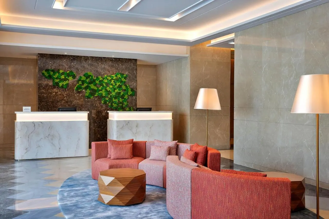 Courtyard By Marriott Culture Village, דובאי 4*,